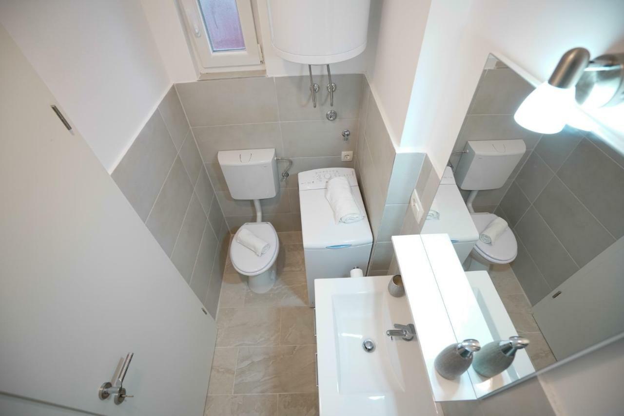 Roko Apartment Zadar Bagian luar foto