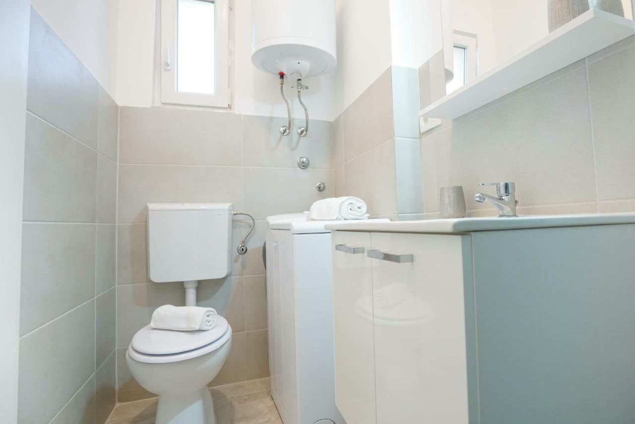 Roko Apartment Zadar Bagian luar foto